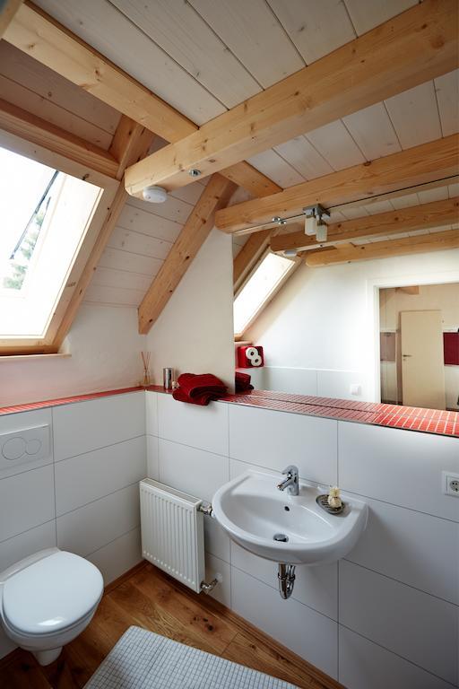 Вилла Rotes Bienenhaus Kottenheim Номер фото